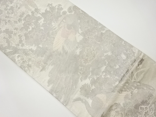 リサイクル　 孔雀に桜・藤模様織出し袋帯